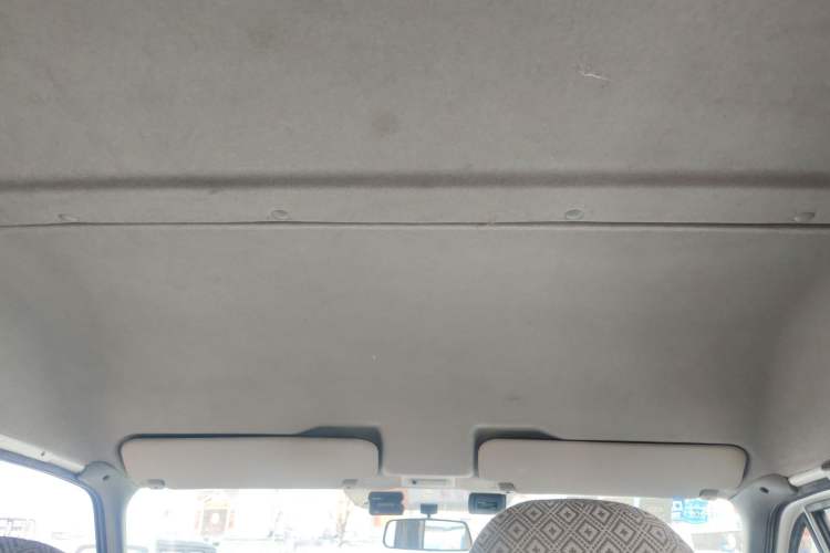 Used Ford Classic Transit 2013 2.8T Diesel Logistics Model with Short Wheelbase and Mid-Roof JX493ZLQ4