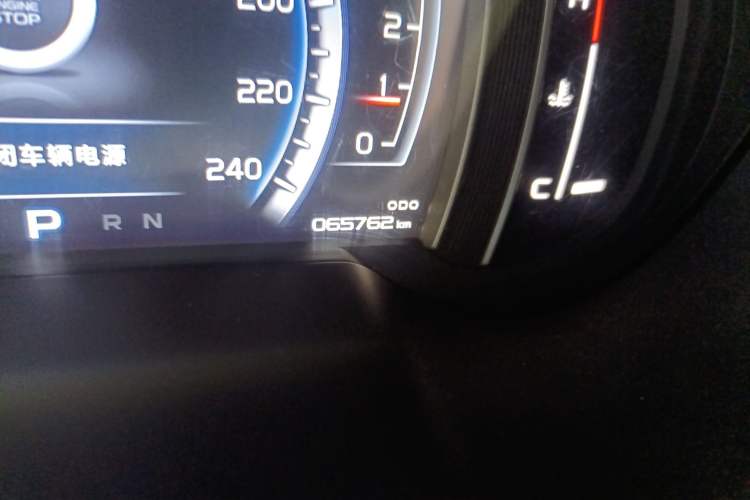 Used Geely Auto Emgrand X7 Sport 2016 1.8TD Automatic ZhiZun Version