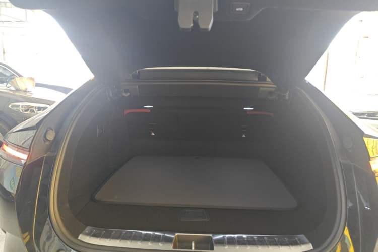 Used Avatr 12 2025 Updated Ultra All-Electric Four-Wheel Drive Trunk