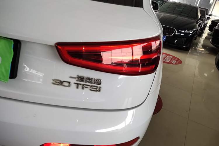 Used Audi Q3 2016 30 TFSI Collector's Edition Comfort Model