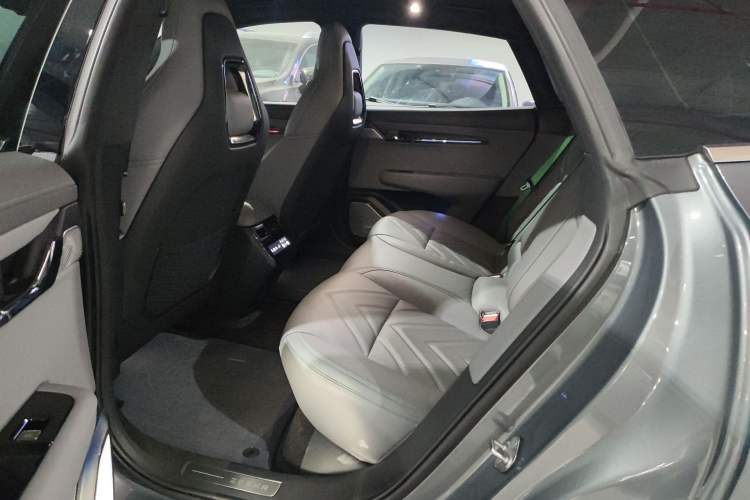 Used Zeekr 001 2022 Ultra-Long Range Dual-Motor ME Version
