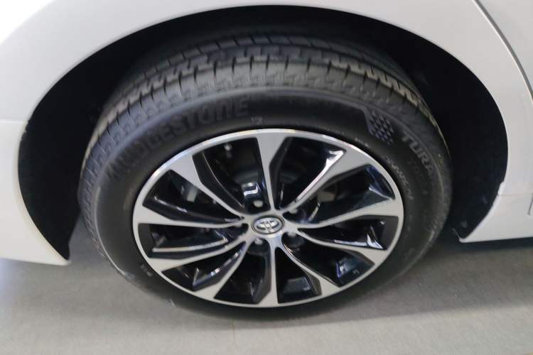 Used Toyota Avalon 2022 2.0L Luxury Edition