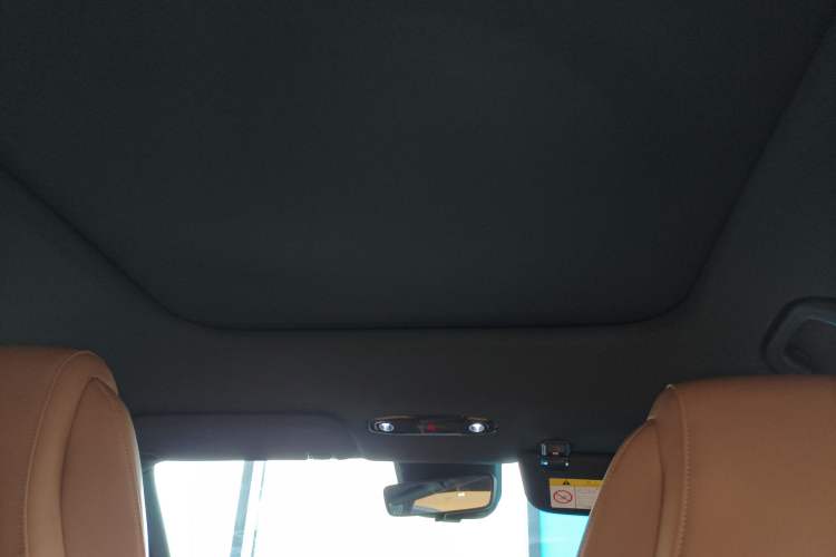 Used Geely Galaxy L7 2025 EM-i 115km Exploration+ Edition Headliner