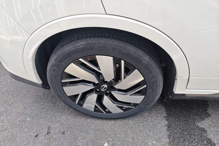 Used AION Trumpchi GE3 2018 530 Internet Premium Edition