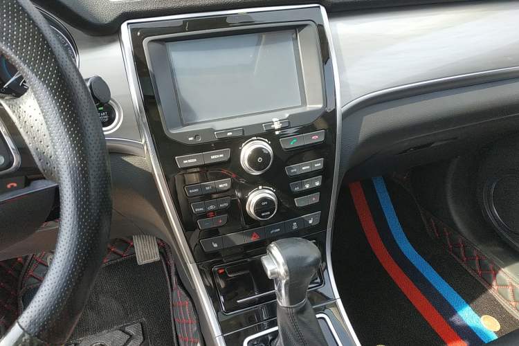 Used Haval H2 2015 1.5T Automatic Two-Wheel Drive Prestige Edition