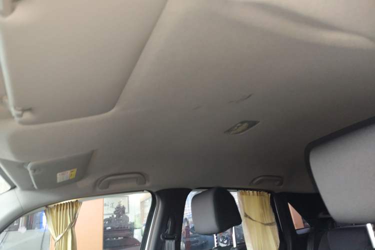 Used Honda Fit 2021 1.5L CVT Trend Edition Headliner