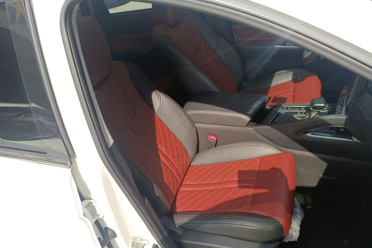 Used FORTHING T5L 2020 1.5T Automatic Luxury 7-Seater China VI Standard
