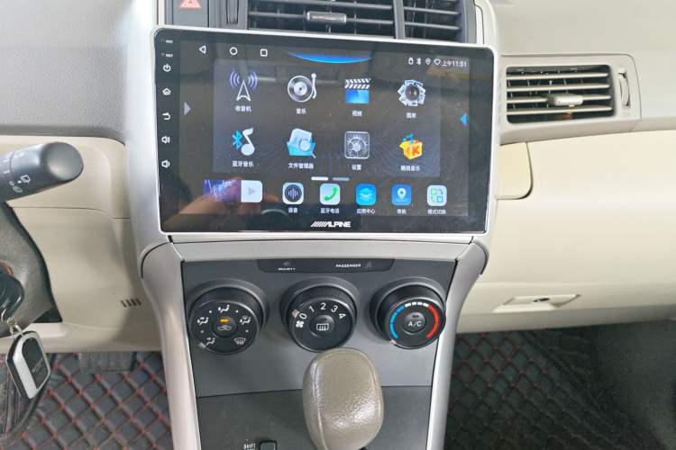 Used Toyota Verso 2015 180E CVT Crossover Edition
