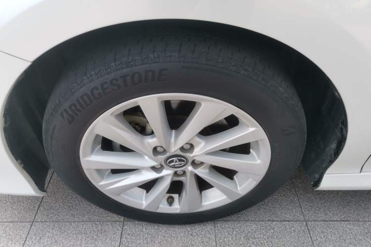 Used Toyota Camry 2021 2.0G Luxury Edition
