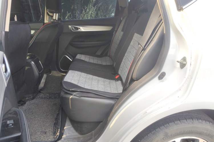 Used Geely Auto Vision X6 2018 1.8L Manual 4G Connect Luxury Edition