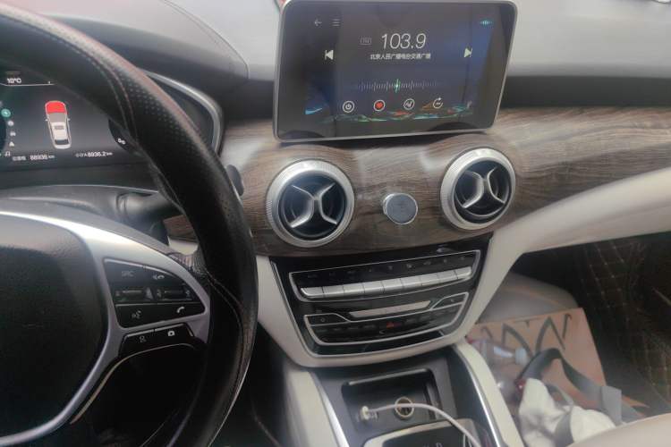 Used BAIC Beijing EU5 2018 R500 Smart Wind Edition
