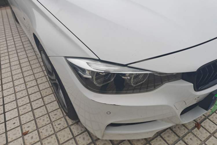 Used BMW 3 Series 2018 330i M Sport Night Edition Right Front Headlight