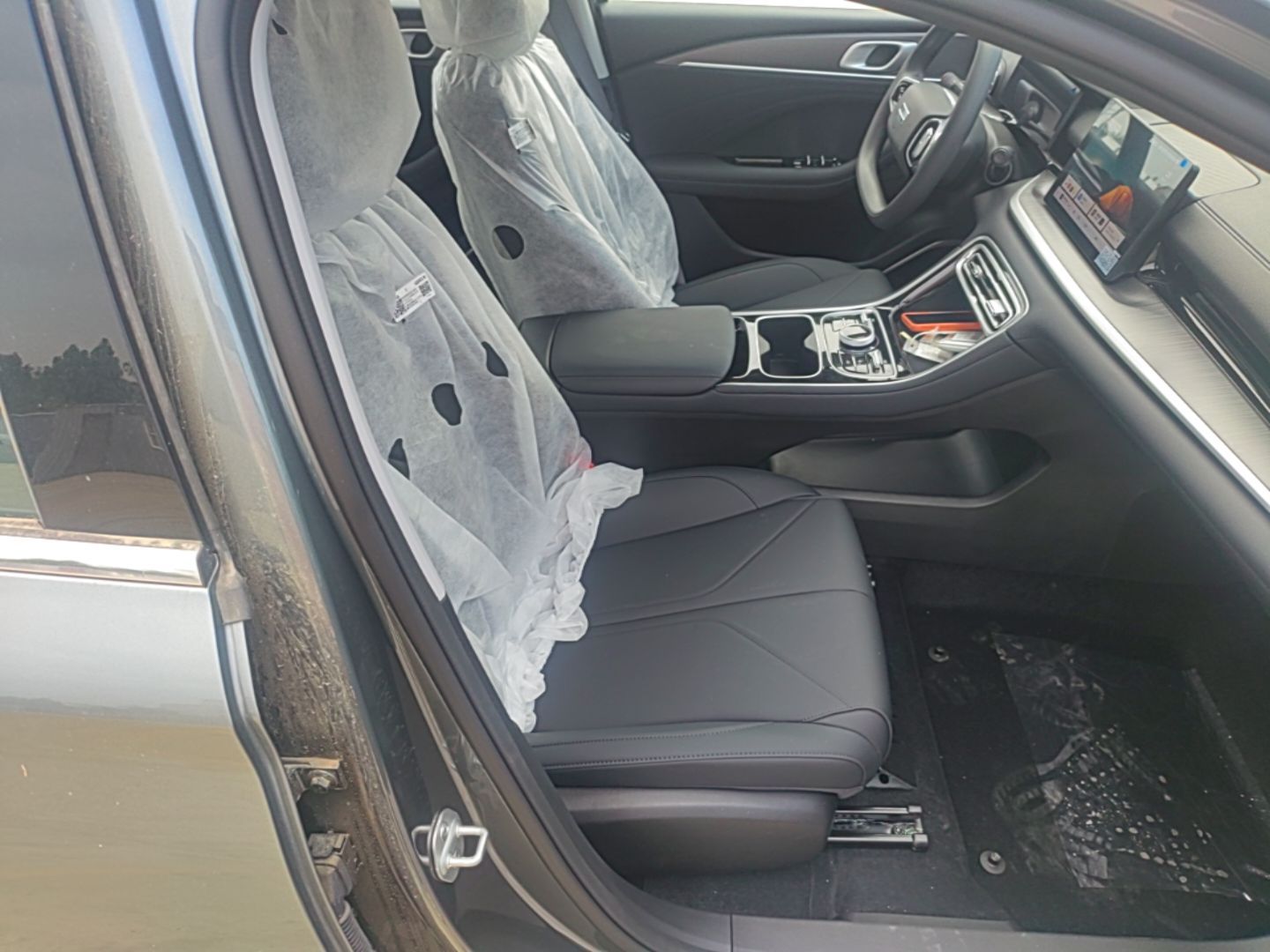 Geely Galaxy Stellar 6 2026 Model 125km Free-Style Edition — снимка 19