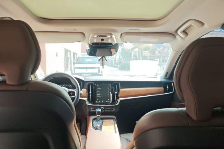 Used Volvo S90 2019 T5 Zhiyi Edition

