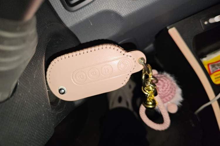 Used Wuling Hongguang MINIEV 2021 Macaron Premium Model – Lithium Iron Phosphate
