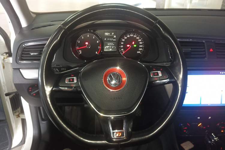 Used Volkswagen Gran Lavida 2017 230TSI DSG Comfort Edition