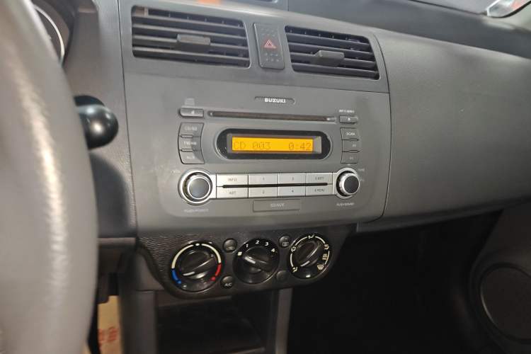 Used Suzuki Swift 2014 1.5L Automatic Fashion Edition