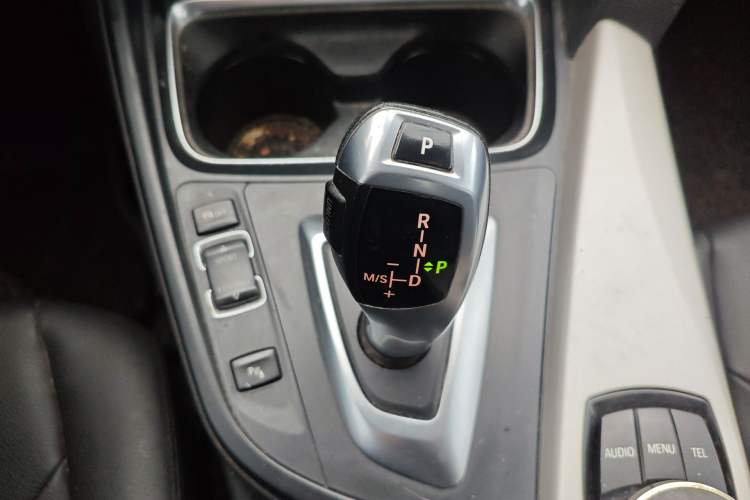 Used BMW 3 Series 2015 316Li Fashion Model
