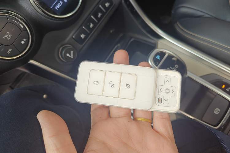 Used BYD Song New Energy 2017 Song DM 1.5TID All-Wheel Drive Luxury Model