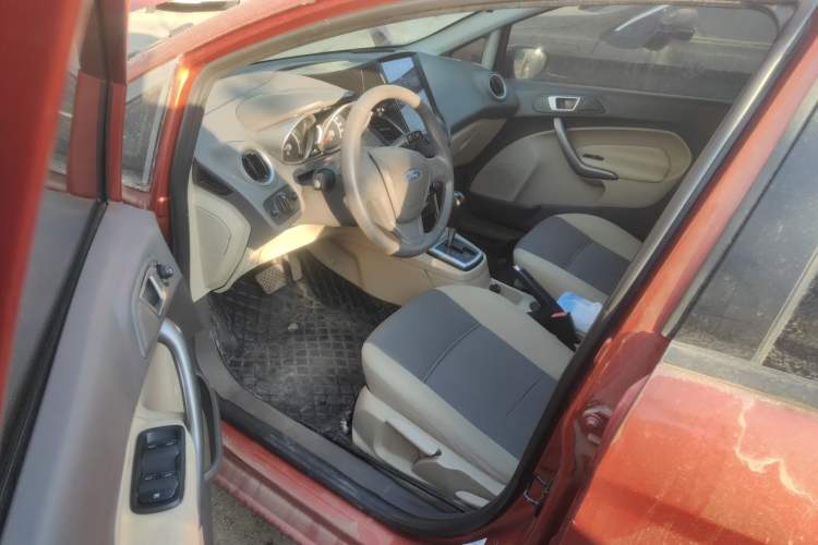 Used Ford Fiesta 2011 Hatchback 1.5L Automatic Fashion Edition