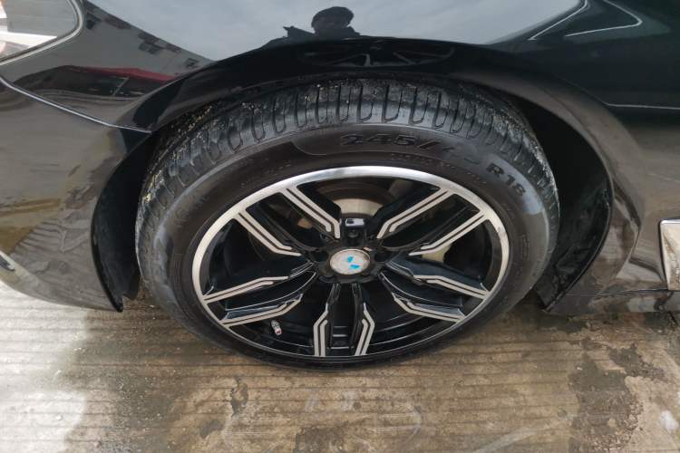 Used BMW 5 Series 2018 530Li Leading Edition Luxury Package
