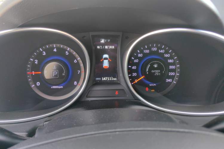 Used Hyundai Santa Fe 2013 Revised Version 2.4L Automatic All-Wheel Drive Smart Type