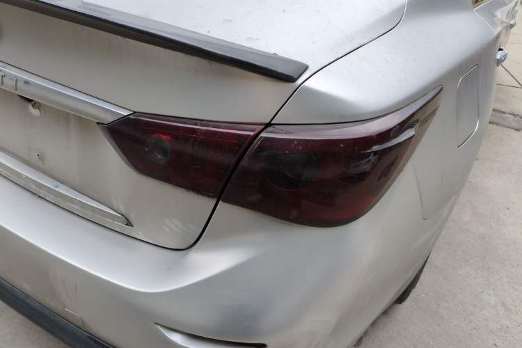 Used Infiniti Q50L 2016 2.0T Comfort Edition Right Rear Taillight