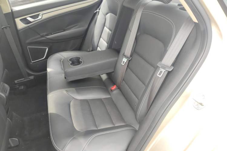 Used Geely Auto Emgrand GL 2017 1.3T Manual Elite Model Left Rear Seat