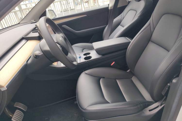 Used Tesla Model Y 2022 Performance High-Performance All-Wheel-Drive Version