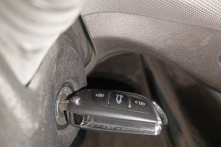 Used Wuling Hongguang 2019 1.5L S Comfort Edition China VI LAR