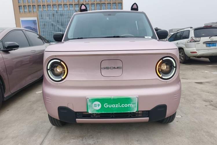 Used Geely Galaxy Panda 2023 Panda Mini 200km Endurance Bear Front