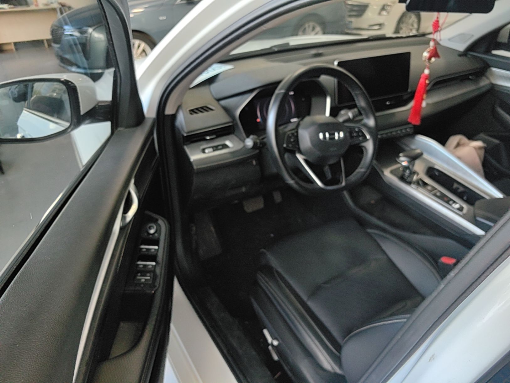 Geely Auto Preface 2021 2.0TD Luxury Version - Luxury — снимка 18