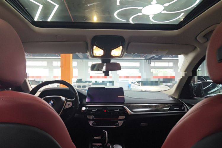 Used BMW 5 Series 2021 525Li Luxury Package
