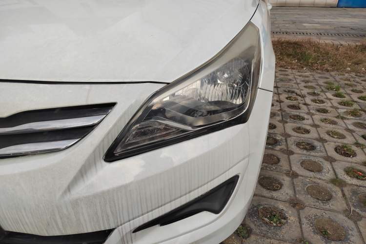 Used Hyundai Verna (older generation) 2014 1.4L Automatic Fashion GS Model