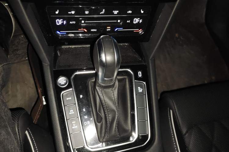 Used Volkswagen Magotan GTE Plug-in Hybrid 2022 GTE Luxury Model