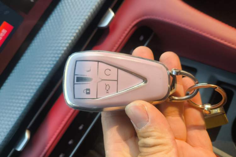 Used Changan CS75 PLUS 2022 2nd Generation 1.5T Automatic Luxury Edition
