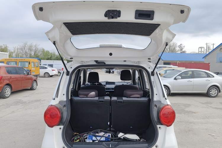 Used LINGBOX 2021 Comfort Edition Trunk