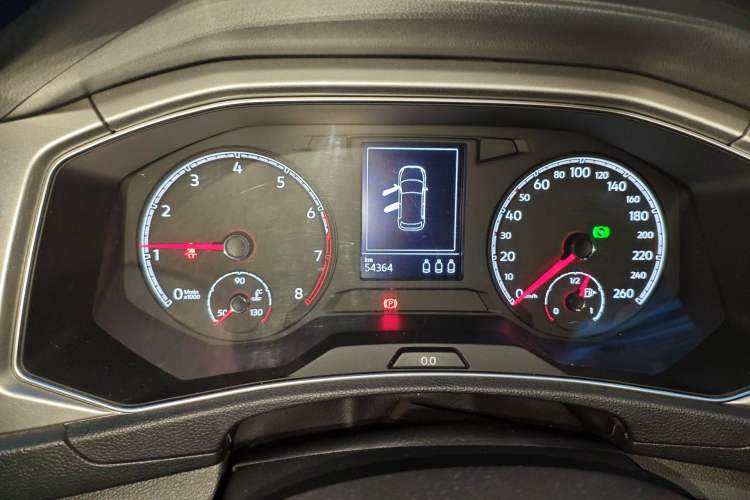 Used Volkswagen T-ROC 2019 230TSI DSG Two-Wheel-Drive Advanced Version China VI Standard