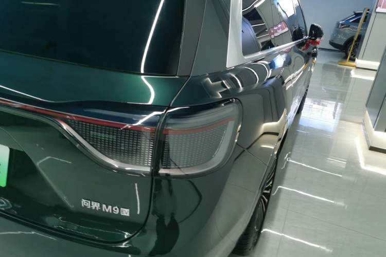 Used Hima AITO M9 2025 All-Electric Ultra Version 100 kWh 5-Seater Model