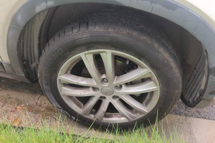 Used FAW Senya R7 2017 1.6L Manual Comfort Model
