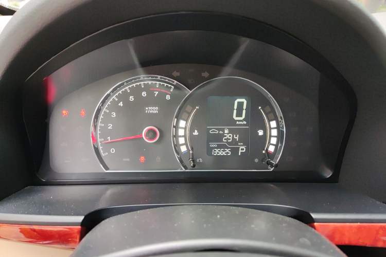 Used Roewe 350 2011 350C 1.5L Automatic Xunyi Edition