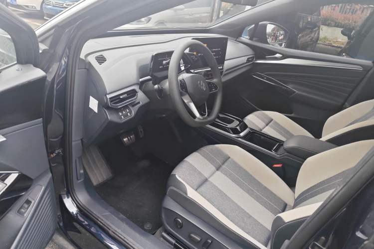 Used Volkswagen ID.4 CROZZ 2021 Long-Range PURE+ Two-Wheel Drive Version Driver Seat