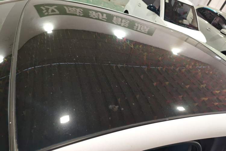 Used Chery QQ Little Ant 2022 Revised Version Sweet Pink Edition Half-Sugar Version Lithium Iron Phosphate 30.7 kWh 30 kW 301 km Roof