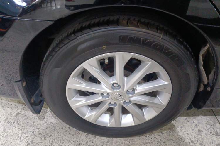 Used Toyota Camry 2015 2.0G Premier Edition