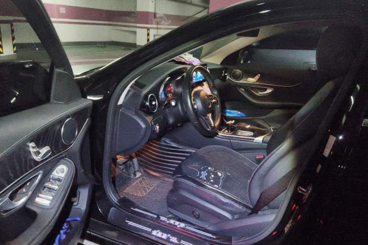 Used Mercedes-Benz C-Class 2019 C 180 L Fashion Edition Sport Version