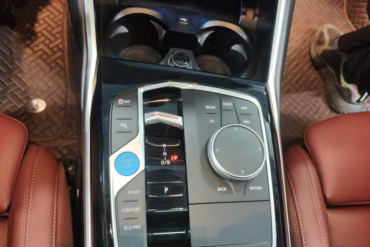 Used BMW i3 2024 eDrive 35 L
