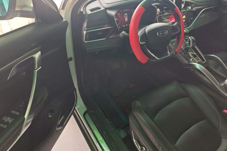 Used Geely Auto Emgrand X7 Sport 2020 1.8TD DCT ZhiZun PRO
