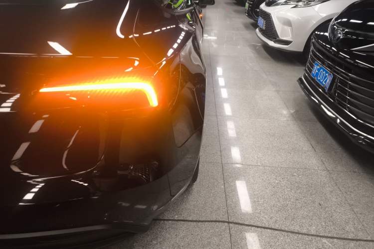 Used Tesla Model 3 2025 Model Revised Long-Range All-Wheel-Drive Version
