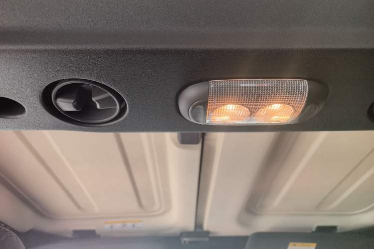 Used Jeep Wrangler 2014 3.0L Sahara Four-Door Edition Headliner