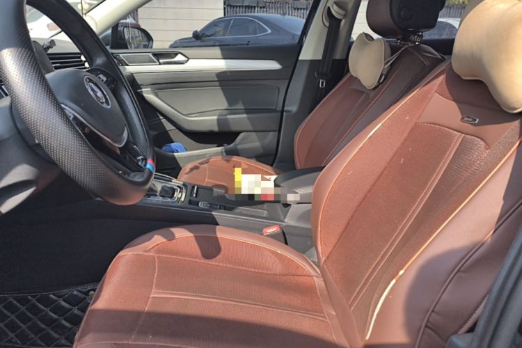 Used Volkswagen Magotan 2018 330TSI DSG Advanced Model Left Front Seat